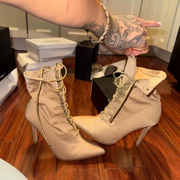 Fashion Nova Tan Heeled Lace-Up Boots - Picture 5 of 10